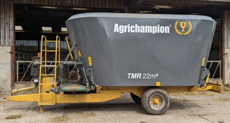 Carro miscelatore trainato Agrichampion